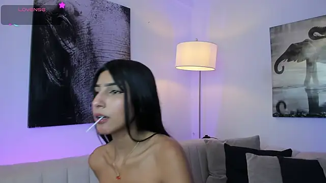 chelssy7 online show from 12/04/25, 03:38