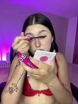 Snapshot of Celestee69 chatting on 02/04/26, 04:13 Celestee69 online show from 02/04/26, 04:13