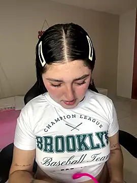 Snapshot of Celestee69 chatting on 01/13/26, 08:24 Celestee69 online show from 01/13/26, 08:24