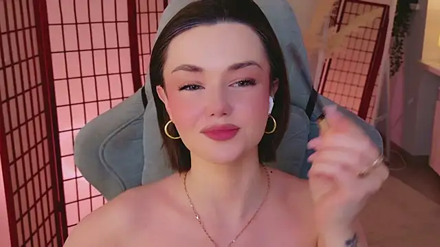 AvaFlower online show from 04/07/26, 03:03