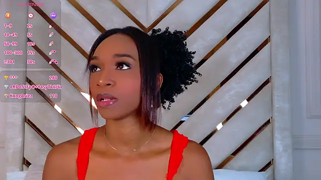 Snapshot of Agatha-Adams chatting on 10/31/25, 05:09 Agatha-Adams online show from 10/31/25, 05:09