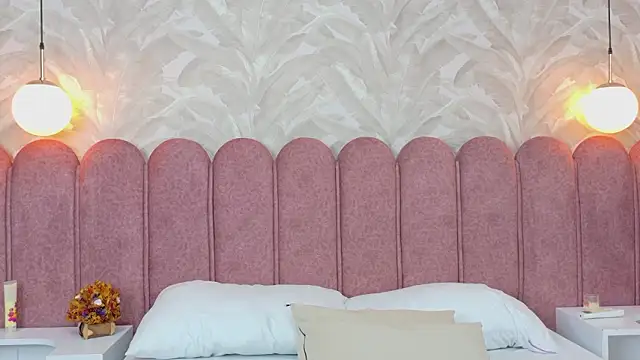 Agatha-Adams online show from 02/19/26, 03:42