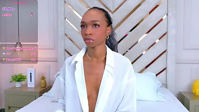 Snapshot of Agatha-Adams chatting on 10/02/25, 02:20 Agatha-Adams online show from 10/02/25, 02:20