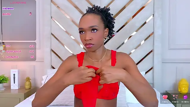 Snapshot of Agatha-Adams chatting on 09/29/25, 02:23 Agatha-Adams online show from 09/29/25, 02:23