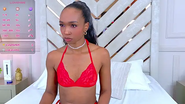 Snapshot of Agatha-Adams chatting on 09/20/25, 03:06 Agatha-Adams online show from 09/20/25, 03:06