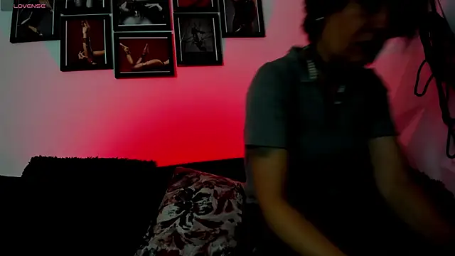 Snapshot of MistressNyx_cg chatting on 09/29/25, 01:17 MistressNyx cg online show from 09/29/25, 01:17