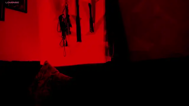 Snapshot of MistressNyx_cg chatting on 10/06/25, 01:56 MistressNyx cg online show from 10/06/25, 01:56