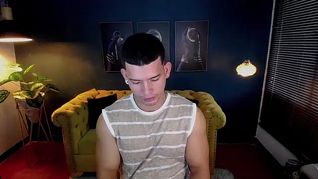 ethan rodgers online show from 10/20/25, 08:20