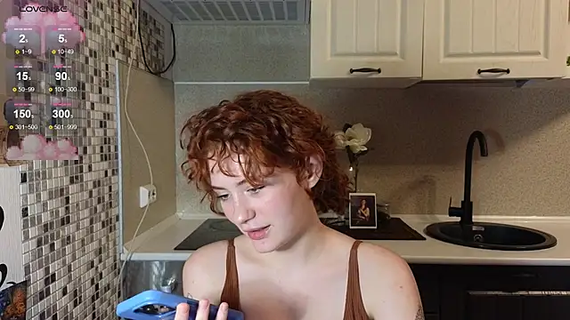 jelly cherry online show from 10/13/25, 08:21
