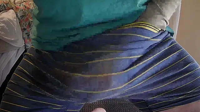 Snapshot of BigDumbCock chatting on 10/25/25, 06:30 BigDumbCock online show from 10/25/25, 06:30