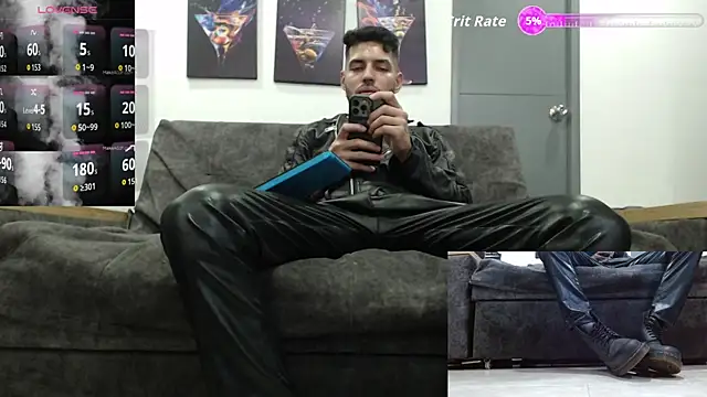 Snapshot of mackdaniels chatting on 10/26/25, 05:41 mackdaniels online show from 10/26/25, 05:41