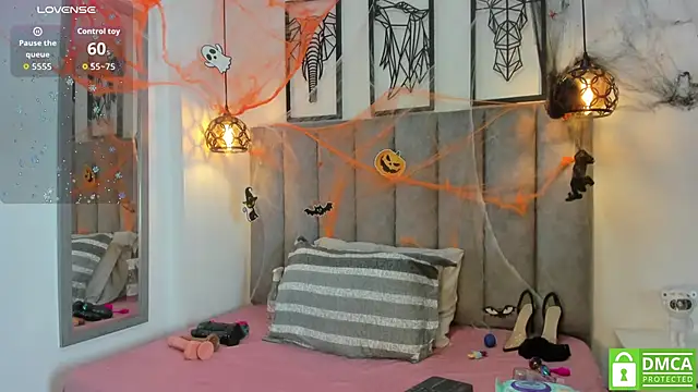 Gia Scott online show from 10/28/25, 08:30