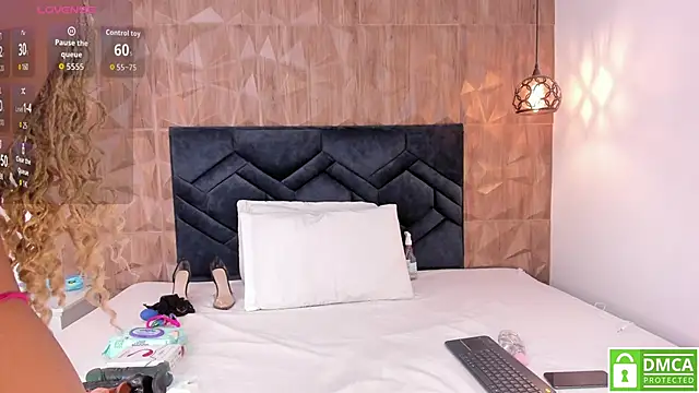 Gia Scott online show from 12/03/25, 08:52