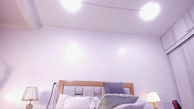 megan rous  online show from 04/18/26, 03:09