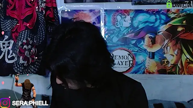 Snapshot of Seraphiell chatting on 01/17/26, 12:04 Seraphiell online show from 01/17/26, 12:04