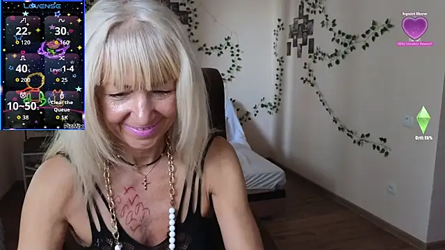 Laura Gol online show from 09/24/25, 04:41