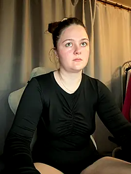 Cuty Kitty online show from 09/12/25, 06:40