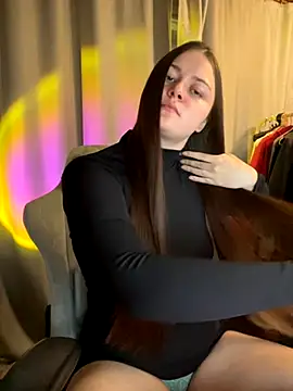 Cuty Kitty online show from 10/10/25, 01:45