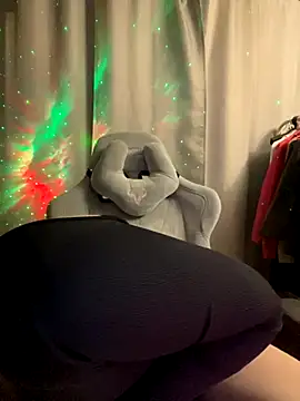 Cuty Kitty online show from 10/22/25, 09:57