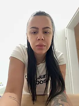 Casiana  online show from 04/16/26, 02:23