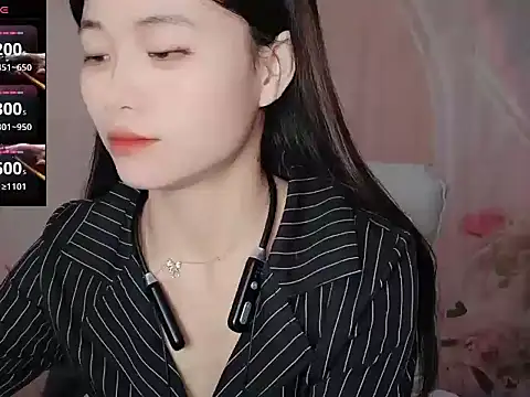 Lele-Baby online show from 11/27/25, 02:01