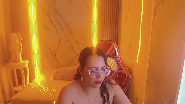  Evoni b online show from 10/08/25, 07:47