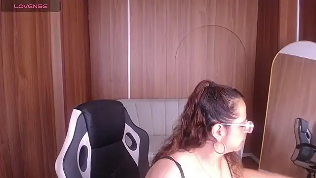  Evoni b online show from 11/09/25, 12:42