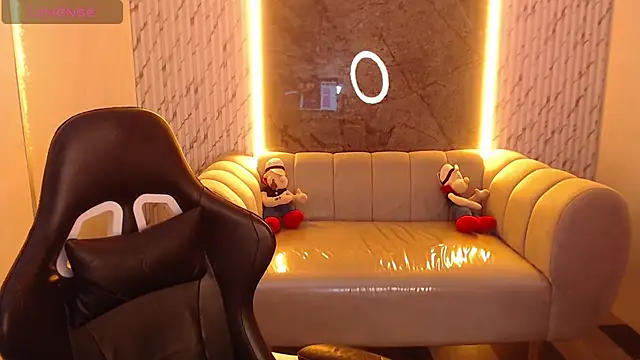  Evoni b online show from 10/23/25, 12:48