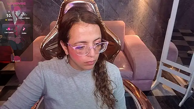  Evoni b online show from 11/04/25, 07:50