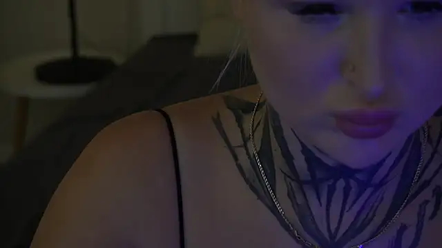 IvyLaurent online show from 09/21/25, 12:10