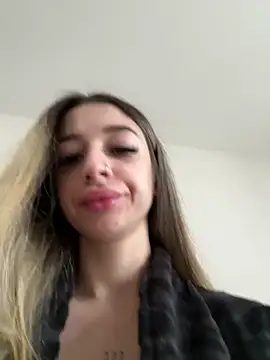 OdetteMason online show from 03/24/26, 05:40