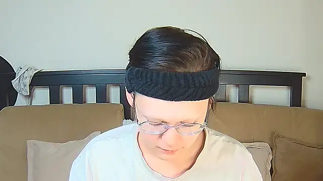 Derek Carter online show from 12/16/25, 01:04