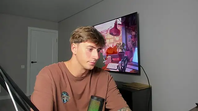 DaniHort online show from 12/20/25, 11:02