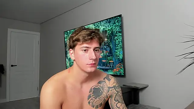 Snapshot of DaniHort chatting on 02/26/26, 07:52 DaniHort online show from 02/26/26, 07:52