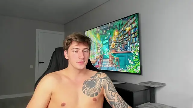 DaniHort online show from 04/13/26, 08:18