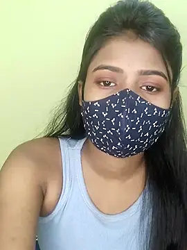 Snapshot of radhika2 chatting on 11/16/25, 07:29 radhika2 online show from 11/16/25, 07:29