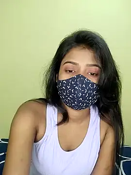 Snapshot of radhika2 chatting on 11/14/25, 07:06 radhika2 online show from 11/14/25, 07:06