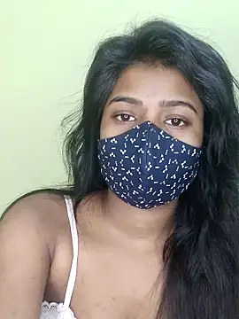 Snapshot of radhika2 chatting on 11/29/25, 08:20 radhika2 online show from 11/29/25, 08:20