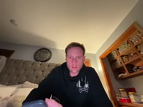 Akin45 online show from 04/24/26, 03:08