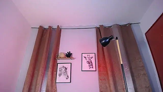 DakariaHills  online show from 10/08/25, 02:40