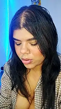 samantha-pettie online show from 06/30/26, 05:57