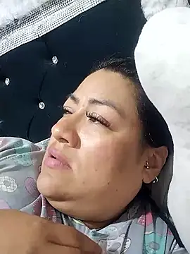 Clunita online show from 01/09/26, 01:23