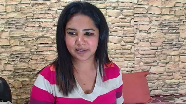 Snapshot of IndiaSexyStripper4u chatting on 06/06/26, 07:30 IndiaSexyStripper4u online show from 06/06/26, 07:30