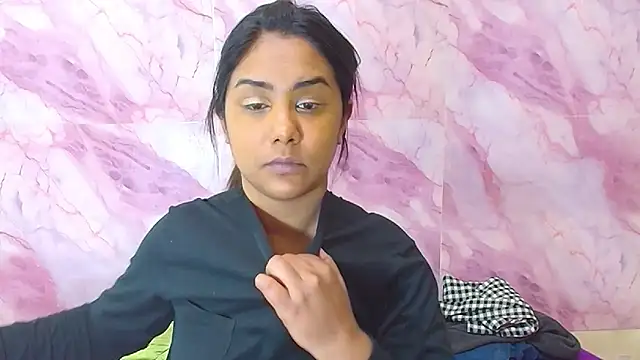 Snapshot of IndiaSexyStripper4u chatting on 09/17/25, 04:53 IndiaSexyStripper4u online show from 09/17/25, 04:53