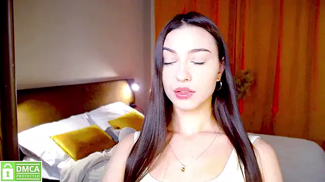 elza rose online show from 11/10/25, 12:37