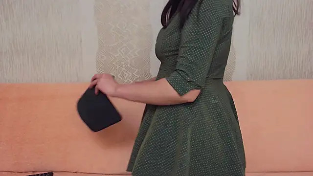 DianaVi online show from 10/27/25, 08:10