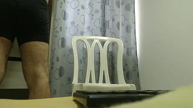 Snapshot of SebasTentacion chatting on 06/24/26, 07:33 SebasTentacion online show from 06/24/26, 07:33