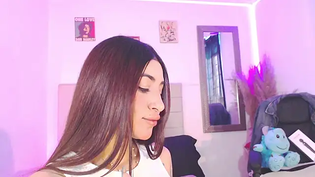 Anna belly online show from 12/18/25, 12:42