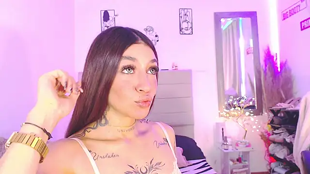 Anna belly online show from 05/18/26, 06:56