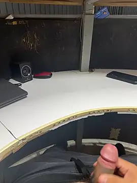 Ricomty online show from 11/24/25, 11:49